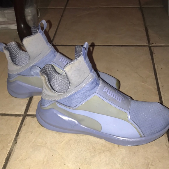 Super cute “Puma Fierce” Sneakers (in EUC)! - Picture 6 of 9